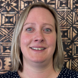 Dr Jo Quigley